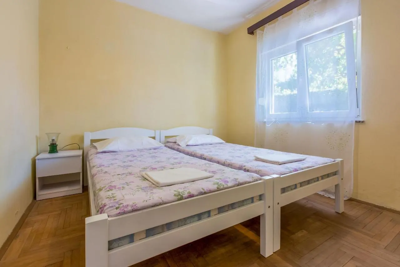 Apartment Eugen 크리크베니카